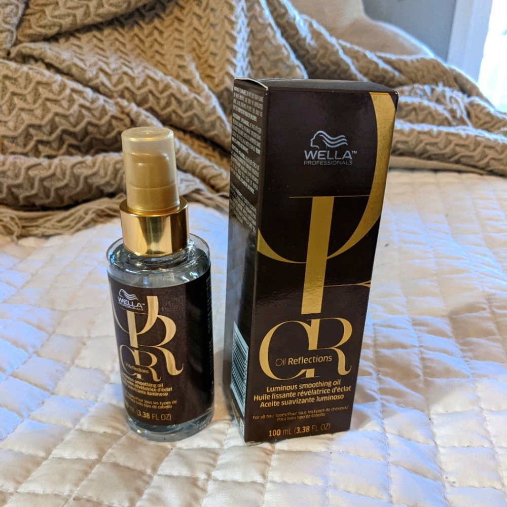 Wella Oil Reflections Luminous Smoothing Oil